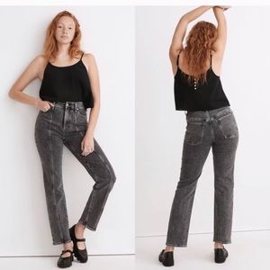 Perfect Vintage Jean with seaming detail down the center of leg! Meaford wash.